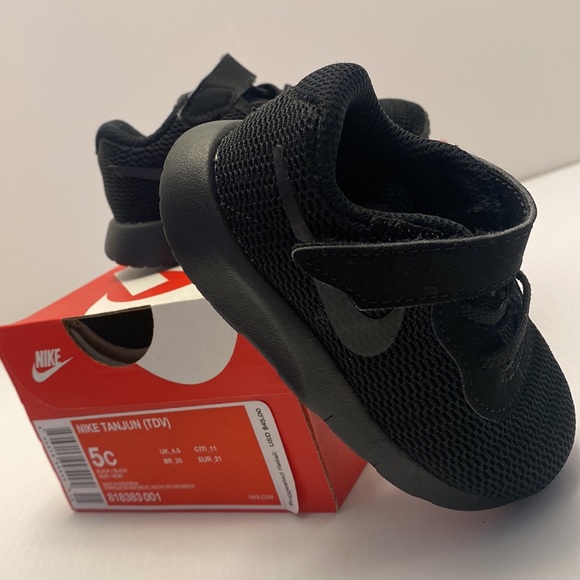 Nike Tanjun (TDV) Black Toddler Boy's Shoes - Size 5C NWB 818383-001 - Picture 2 of 4